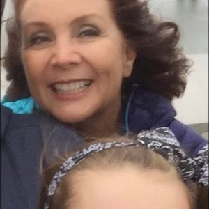 Meet your Posher, Waynette